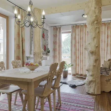 Tatiana Lux Apartament *