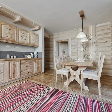 Tatiana Lux Apartament *